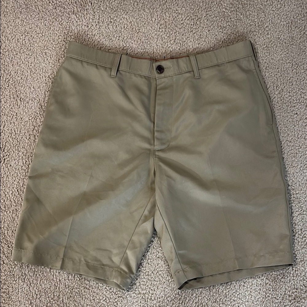 Men's Khaki Shorts